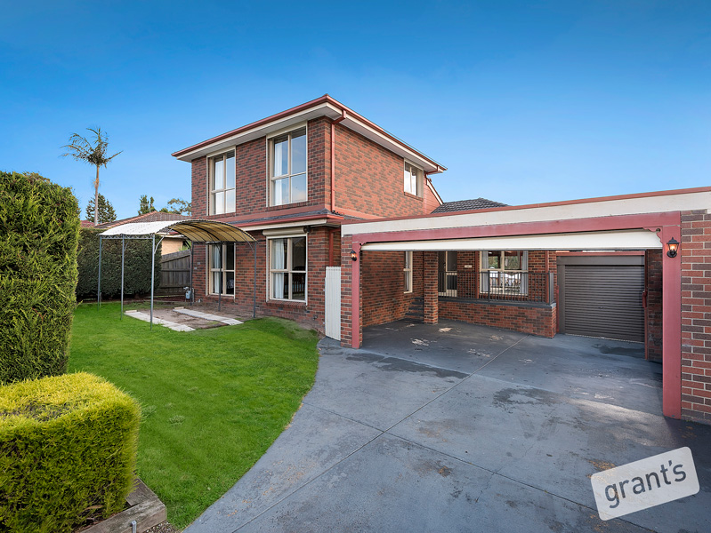 63 Mildura Crescent ENDEAVOUR HILLS VIC 3802 House For Sale 16845105