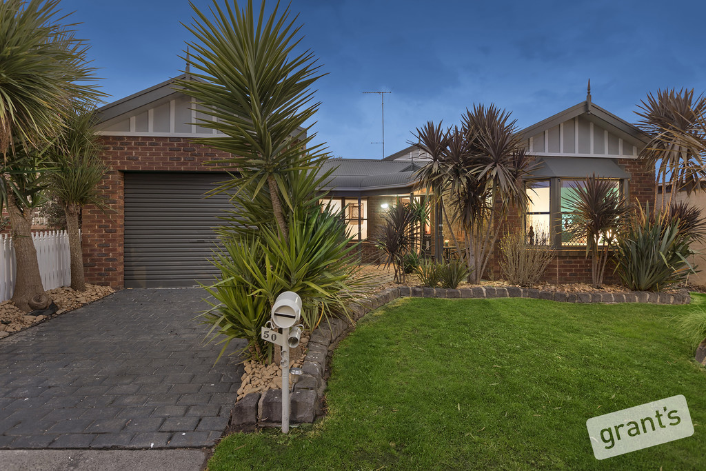 50 Jerilderie Drive BERWICK VIC 3806 House For Sale 17698622