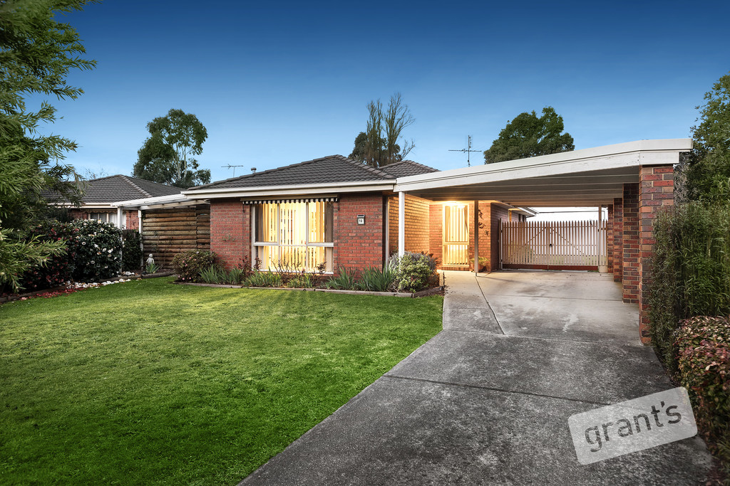 10 Cantle Close PAKENHAM VIC 3810 House For Sale 3221121 grantsea