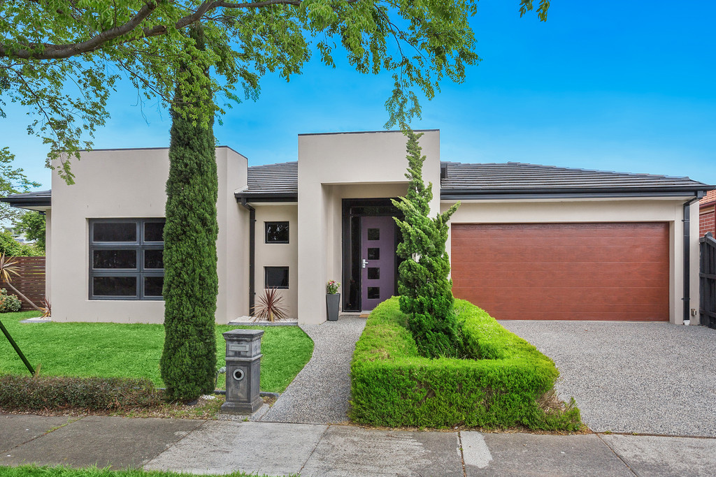 21 Hillgrove Crescent BERWICK VIC 3806 House For Sale 17814152