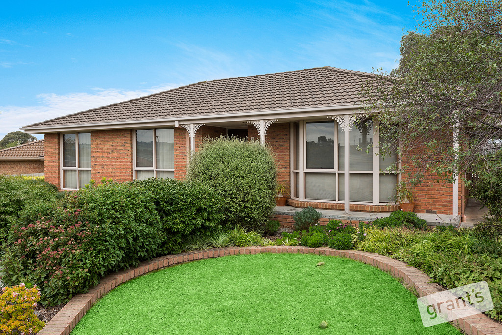 29 Blackwood Drive NARRE WARREN VIC 3805 House For Sale 19087323