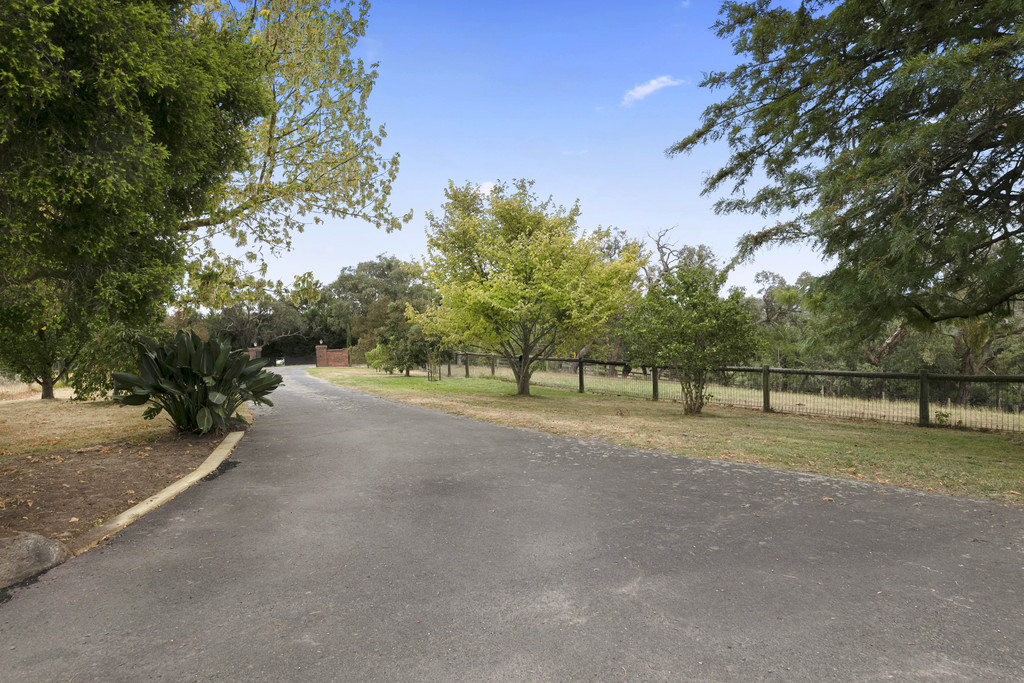 80 Altson Road BELGRAVE SOUTH VIC 3160 AcreageSemirural For Sale