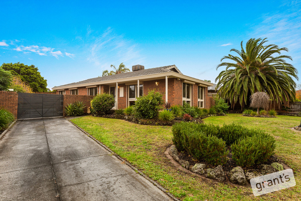 46 Mansfield Street BERWICK VIC 3806 House For Sale 19998213