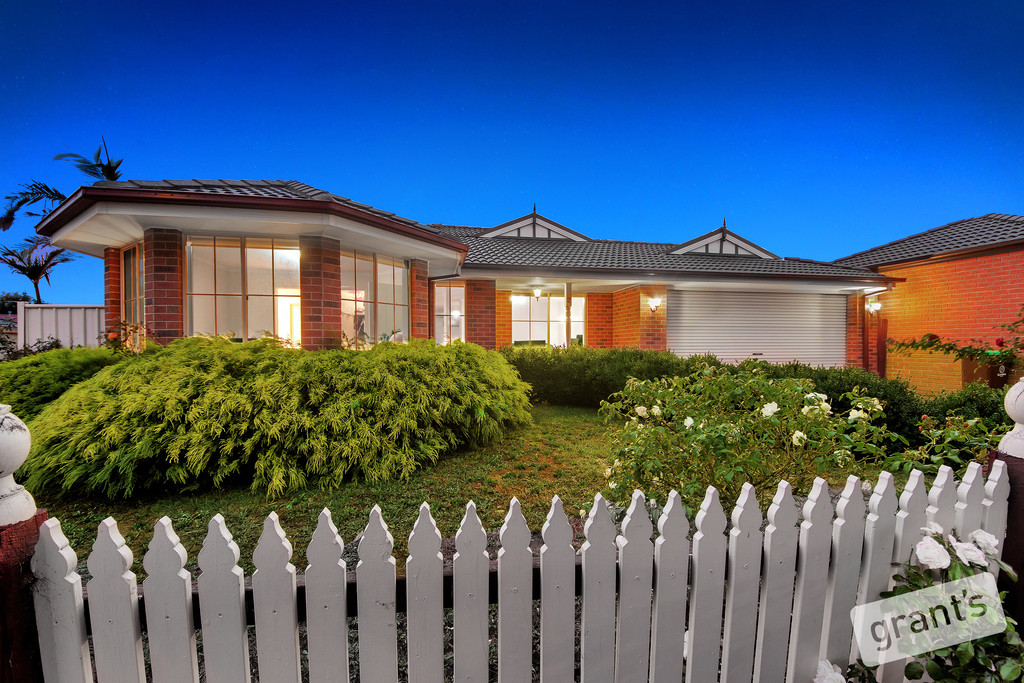 2 Glenisla Way BERWICK VIC 3806 House For Sale 20394753 grantsea