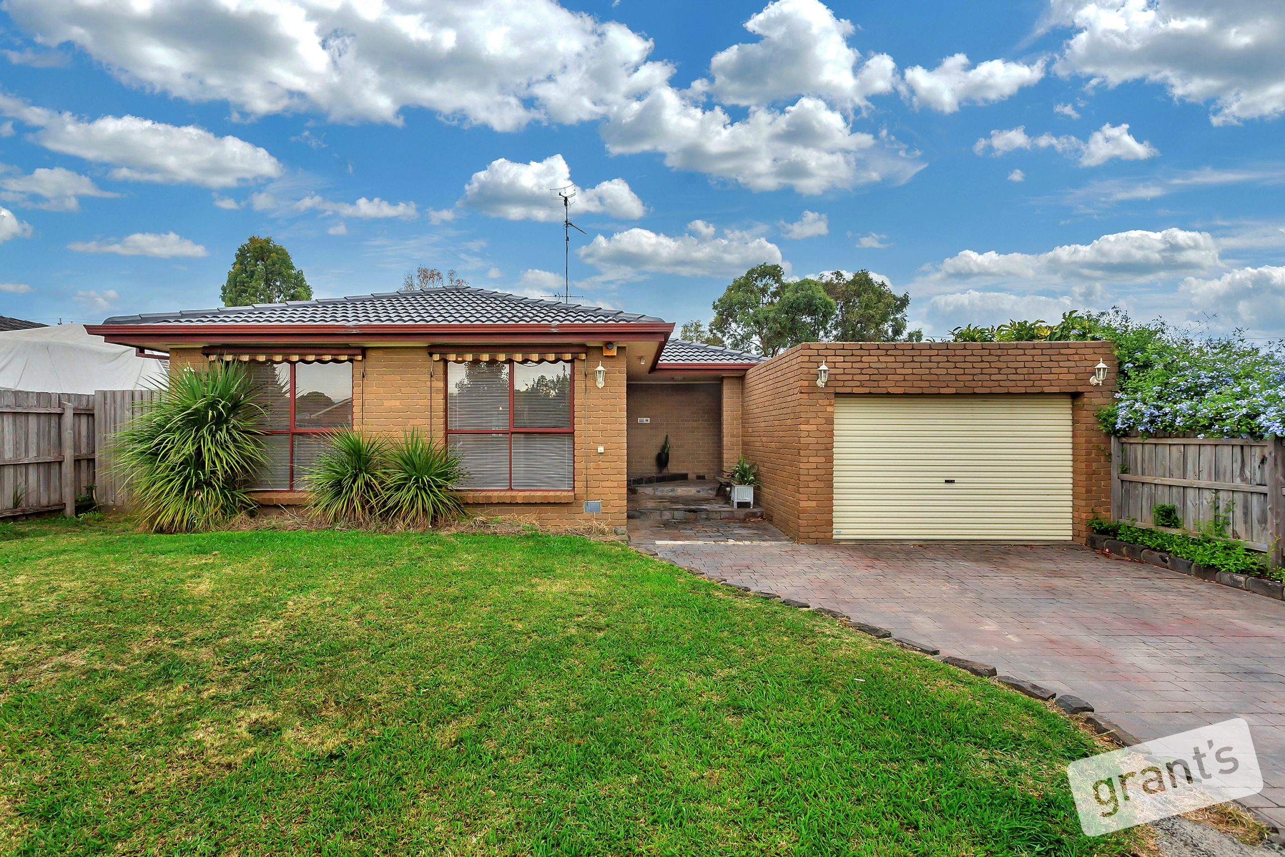 16 Anaconda Road NARRE WARREN VIC 3805 House For Sale 21854449