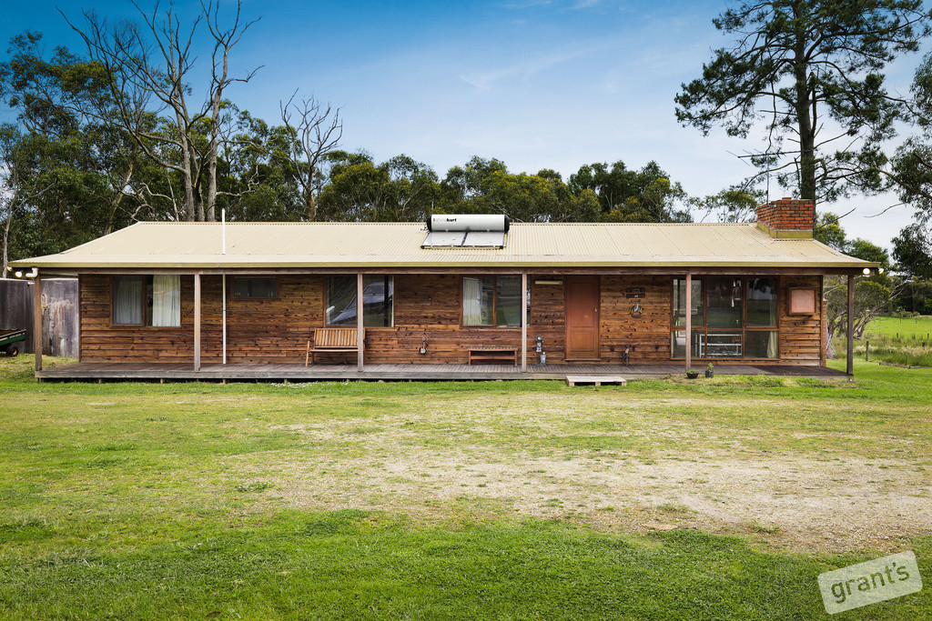 160 Fogarty Road TYNONG NORTH VIC 3813 AcreageSemirural For Sale