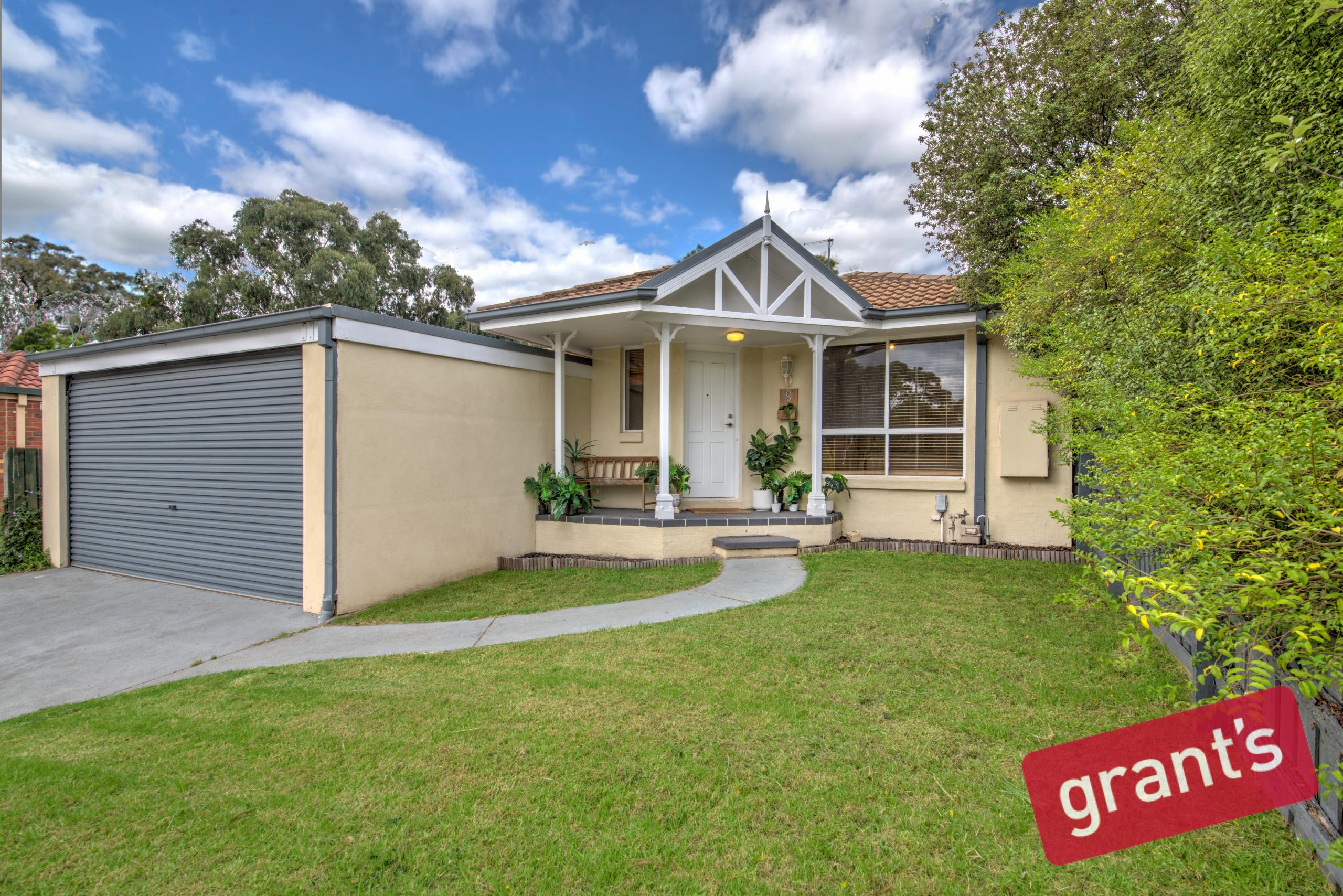8 Adelong Court BERWICK VIC 3806 House For Sale L6169621 grantsea